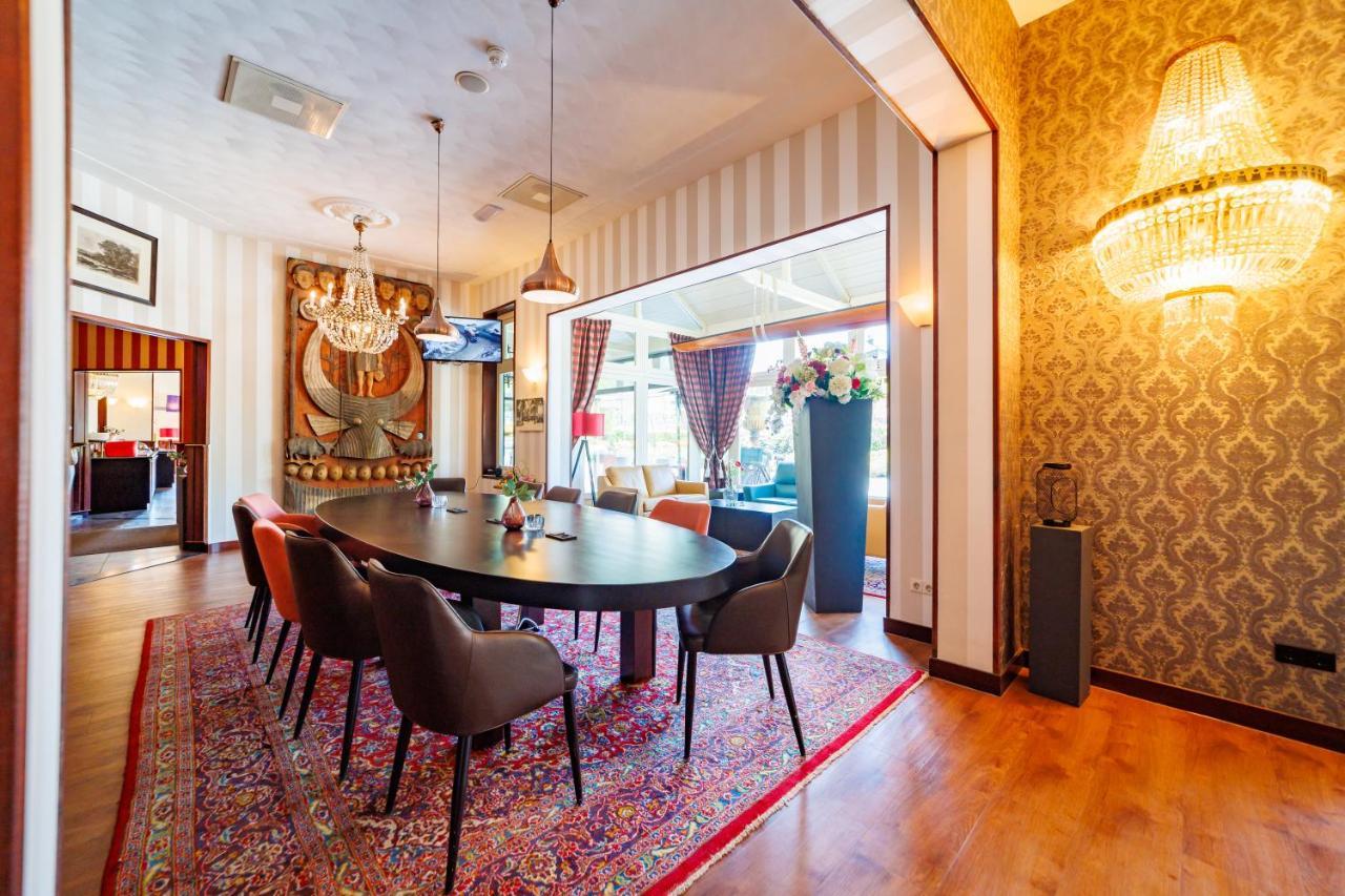 Bastion Het Loo Hotel 4*